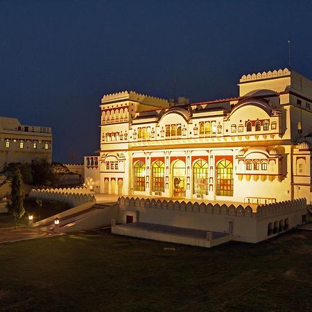 苏拉杰加尔堡酒店 Sūrajgarh 外观 照片